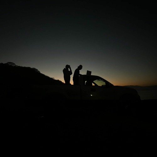 2 HOURS OF PRESSING PLAY AND TURNING KNOBS