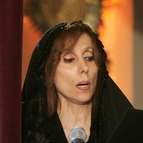 فيروز: اعتذار الأرض للسماء.