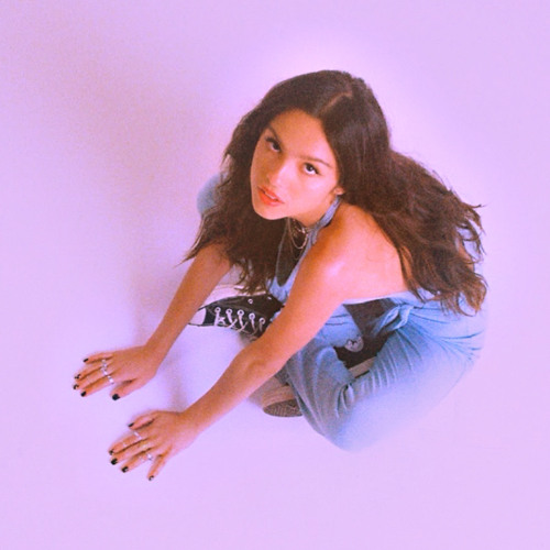 Listen to playlists featuring making the bed Olivia Rodrigo (sped up) by littleworm!! online