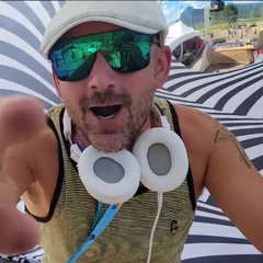 DJ D-Funkt Electric Love 2025 Saturday afternoon Wormhole set