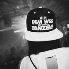 Ich hab nen Tinnitus im Auge ich sehe kranke Bässe