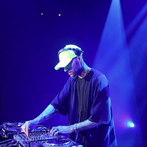 Kevin Livrent -Theatre Set | Techno