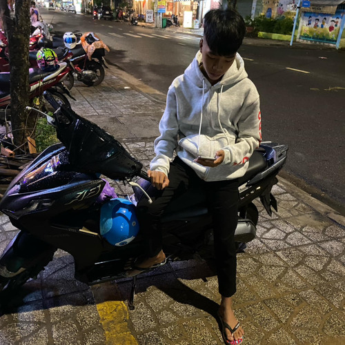 Khó Đoán:Tặng Sán Chó Chúc Mừng Sinh Nhật