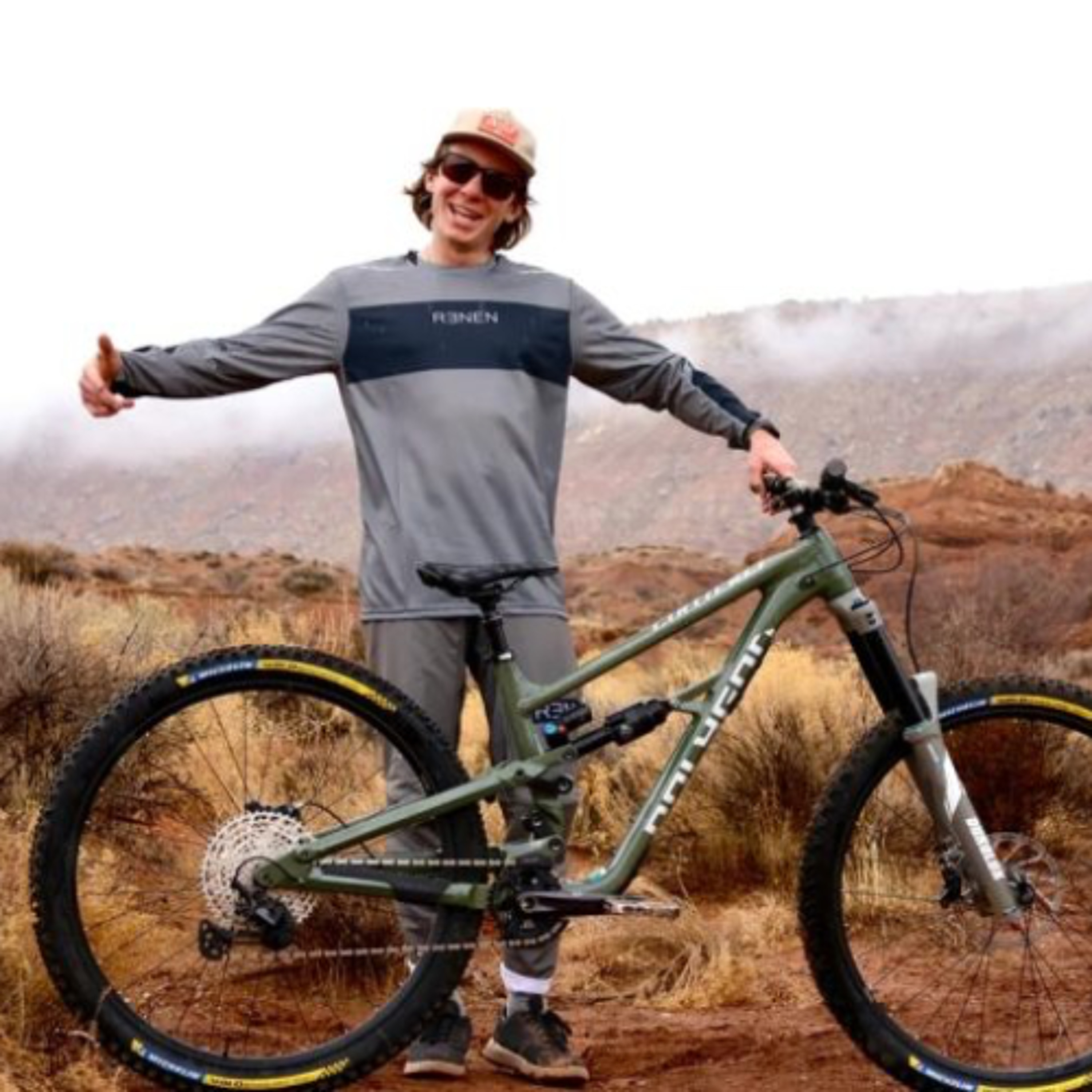 E507 - Staring Down the Edge with Professional Mountain Biker Luke Whitlock