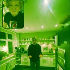 spiser tic tacs sped up