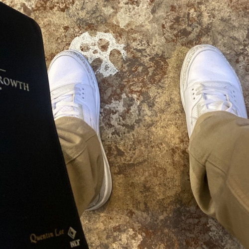 BIBLE OUT! (JXLYN)