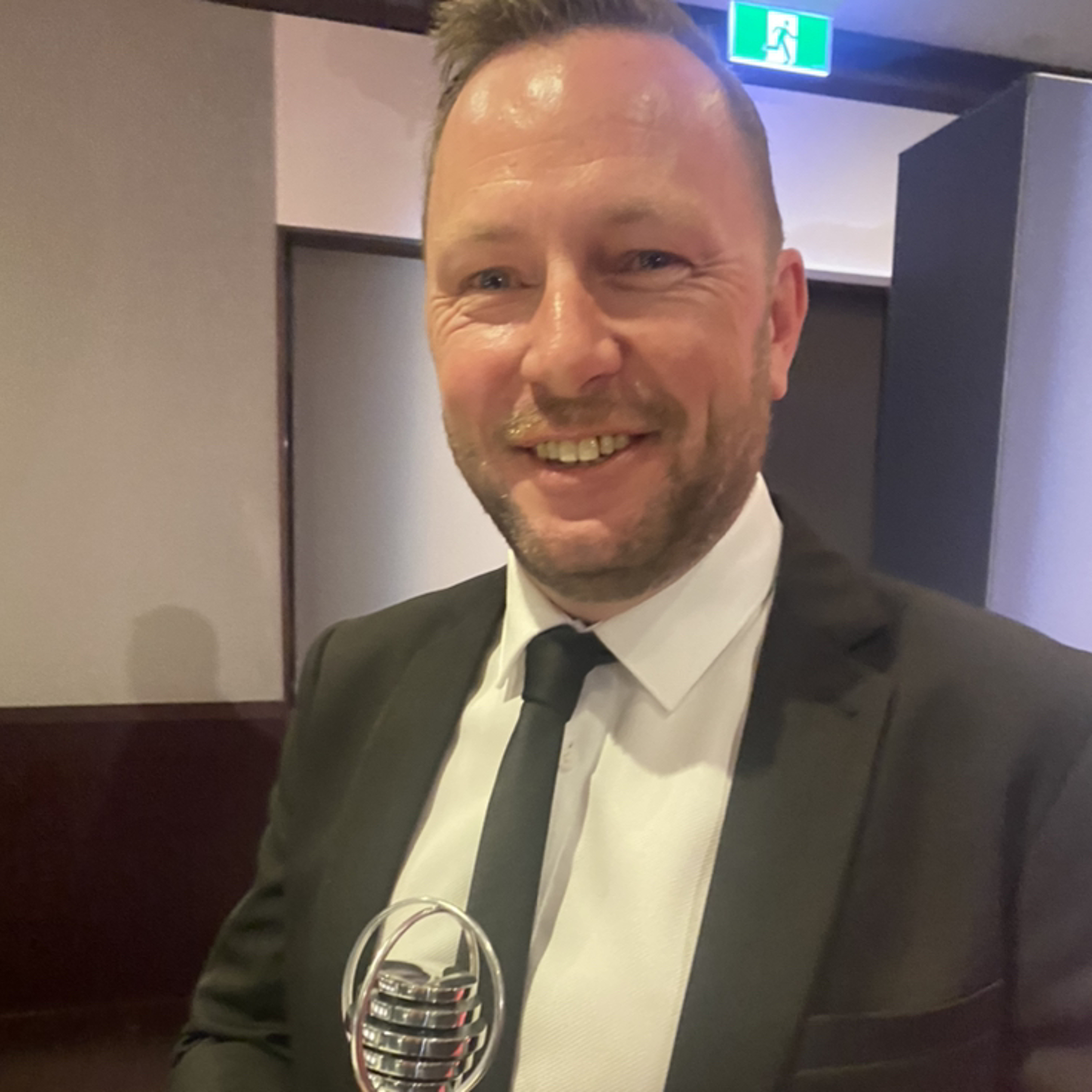 THE GLENN DANIEL AWARD - BEST NEWS PRESENTER FM (NM) Matt McDonald Hot Tomato Gold Coast episode artwork