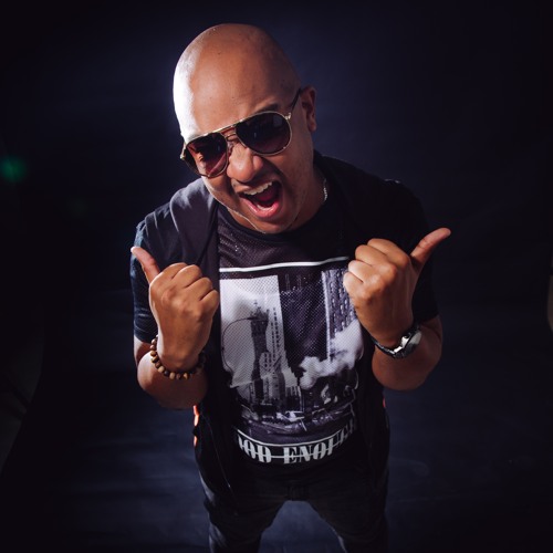 LOVE IN THE SPACE (DJ PRIVATE RYAN SEGMENT)