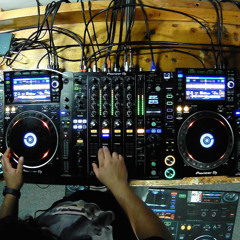 Basement Grooves