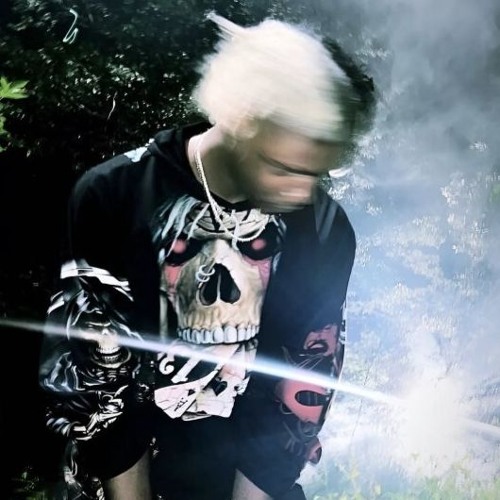 !L4T3N1GHTW4LK! (prod. YVNG $ATAN)