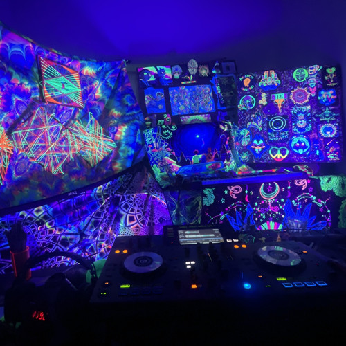 Tribute Set to Dr. Peacock by Lucid Core