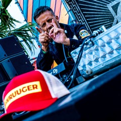 Greg S @ Sunrise Festival - #VRUUGER area