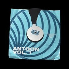 Antoon - Spiegel (30 sec found on Genius)
