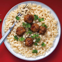köttbullar makaroner (dree low)
