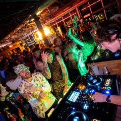 Mr. Cricket - KNUS 2025