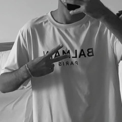 - الماضي شي للتذكار