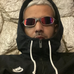 MC MAGRINHO, MC PRETCHAKO, MC MR BIM, DJ KAIO LOPES, DJ PESADELO - QUER FUDER ME CHAMA