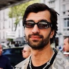 Jeremy Olander - Ingensteds Intro ID 01