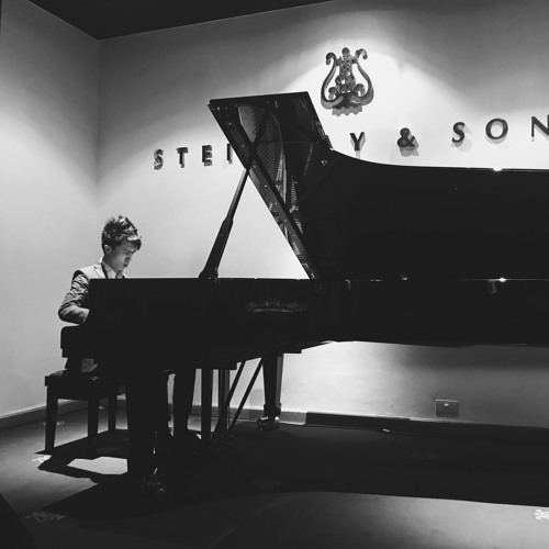 Alexander Scriabin: Prelude and Nocturne for the Left Hand Op.9