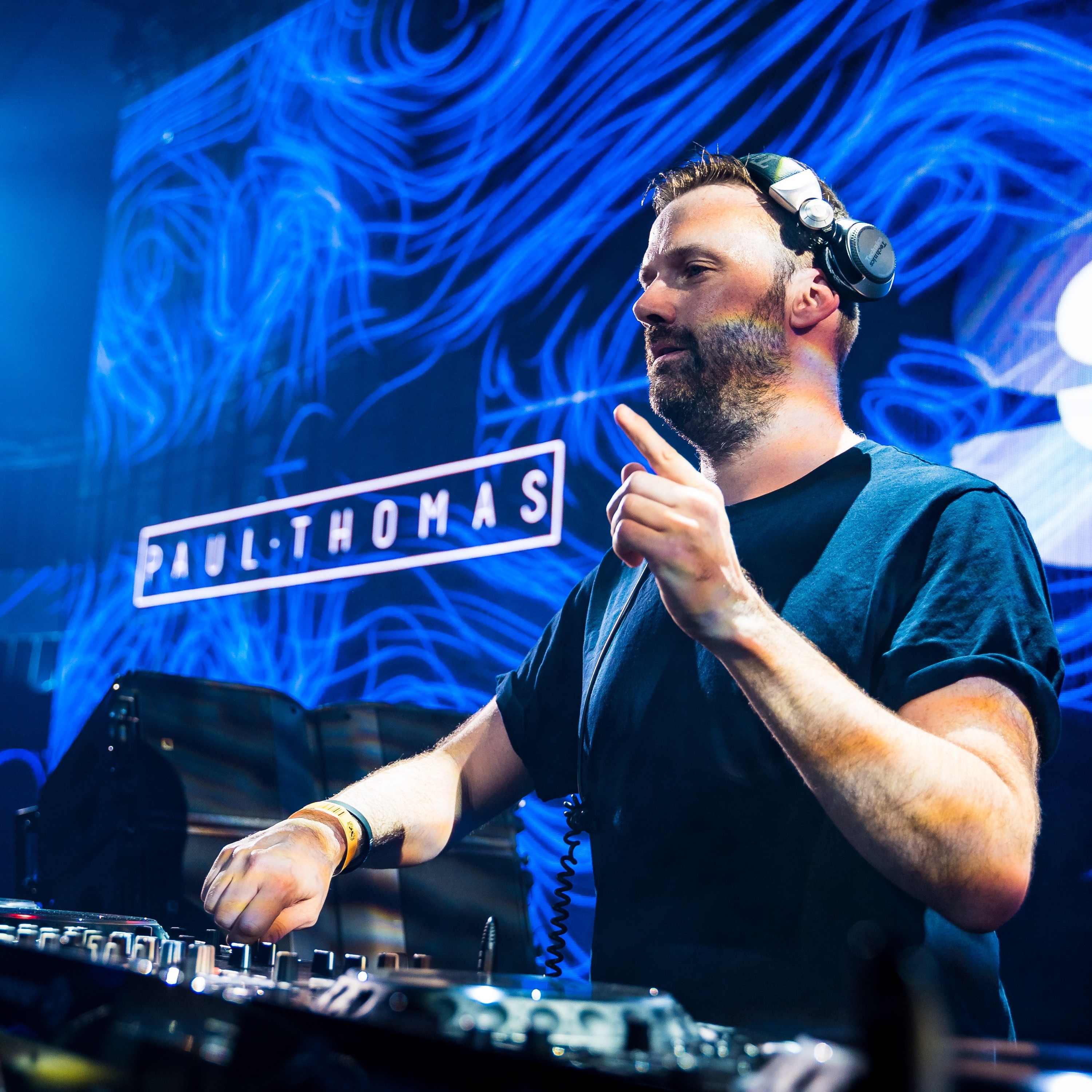 Paul Thomas presents UV Radio