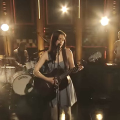 Ceilings - Lizzy McAlpine (Live on Jimmy Fallon)