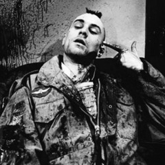 LOIN D'EUX (feat. Cayocca, Odry112, Toukeus)