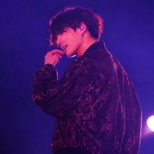 jungkook -  swim  ( AI COVER by chase atlantic )