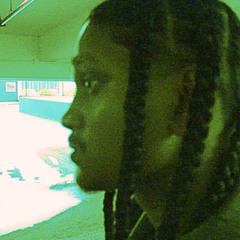 GLITZ ND GLAMMA