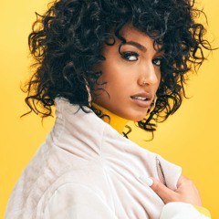 DANILEIGH - PUT U ON (REMIX)