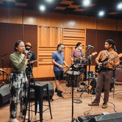 With Grace - Hyndia X Elephant Kind (Hyndia Live Cover)