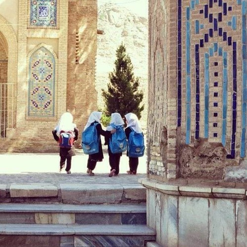 يا رفيقَ الدَّربِ ومُؤنسهُ! :))