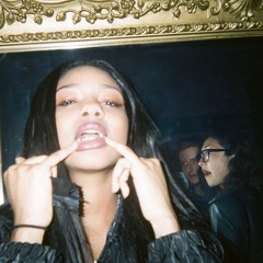 Sel!na **PROD:OCHOO**