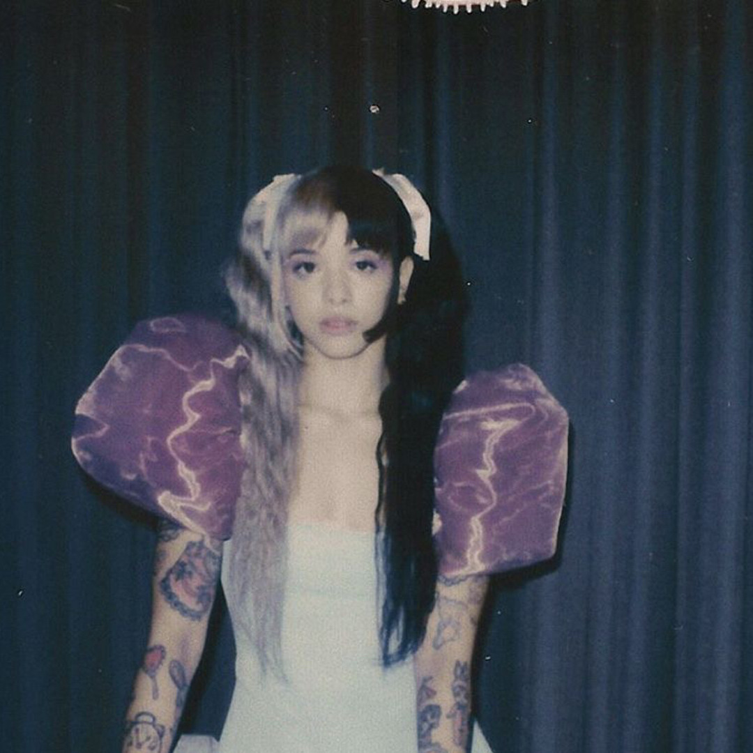 is melanie martinez alive - Ilustrasi 2