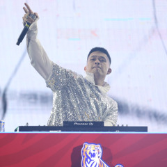 Đi Giữa Trời Rực Rỡ (2025) (TNT ft Louis 8ightz' Fearful Summertry Ext Peep)