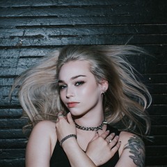 Shaking Me Up - Avalon Stone