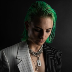 PREMIERE | Mila Dietrich - I Only Like Acid When You Do