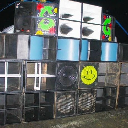 Getting Tekky (◣_◢) [190bpm]