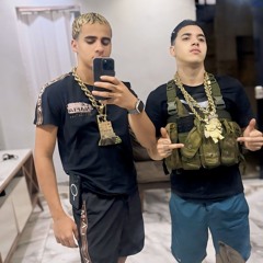 CARLLIN021 - DE NIKE O TEMPO TODO _ ELA QUER PARAR DO LADO  ( AUDIO NORMAL   REVERB )