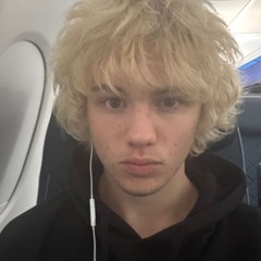 rollingintheairport