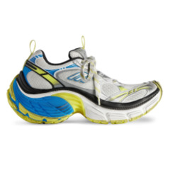 10xl sneakers & a new haircut