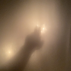 275
