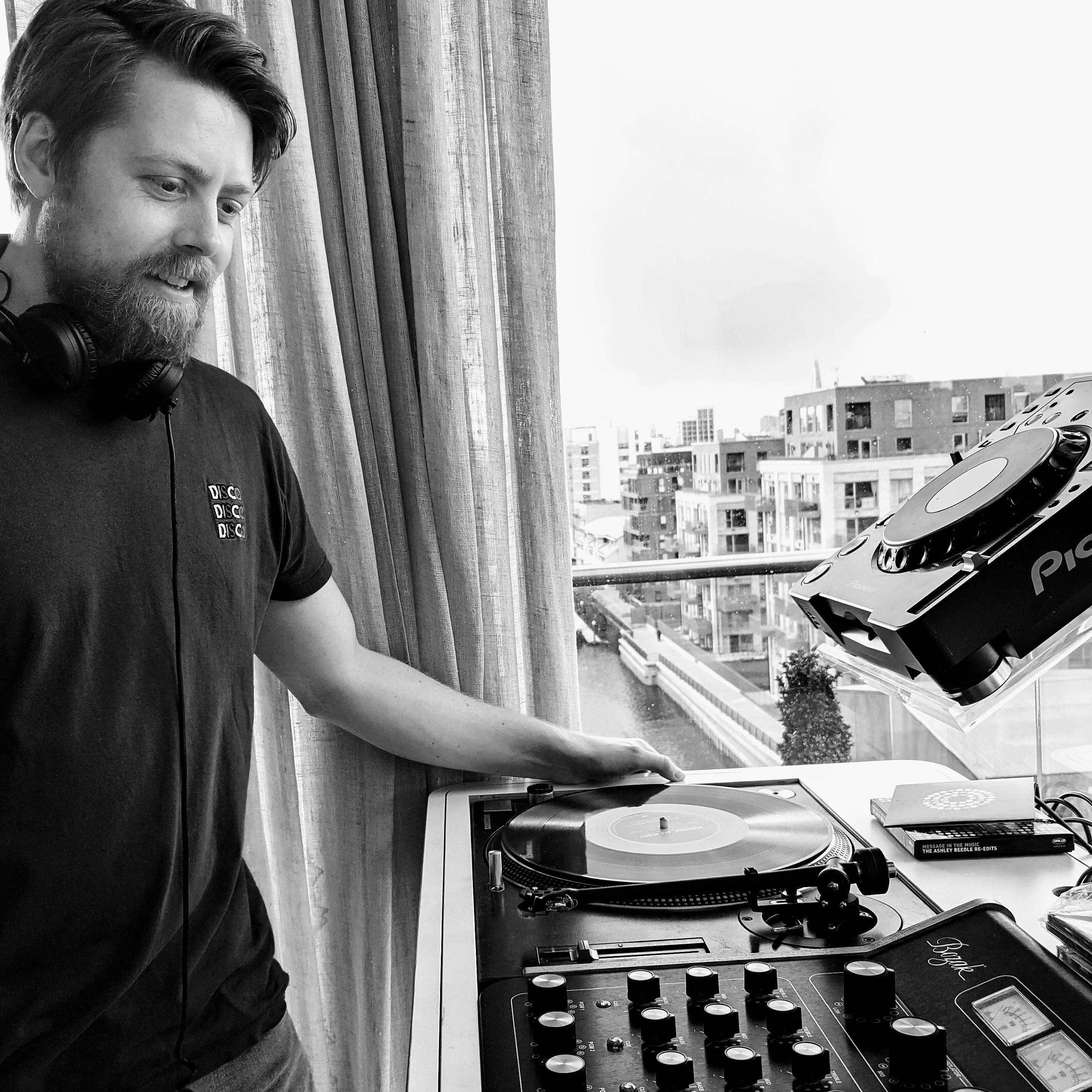Matty S (Discothèque Tropicale)