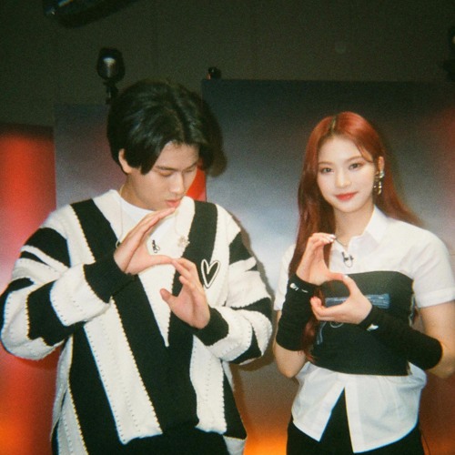 ISA (아이사) - instagram (feat. Lee Mujin 무진 듀엣)(Original Song by DEAN) (STAYC(스테이씨))