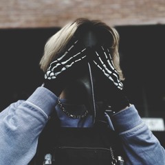 CRXSHING - 7oxic Prod. KiDD