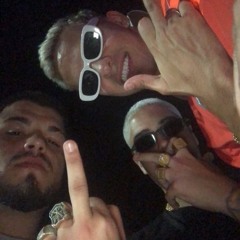 SAI DA FRENTE DO MANO x FICA DE QUATRÃO (DJ LF DE CAMPOS, DJ GV E DJ CHARUTO)