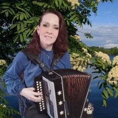 "Уральская рябинушка / Ural Rowanberry" Live.  Русская народная песня.