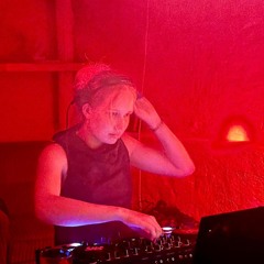 FLUCHTWEG 21 Loose, Mai 2024