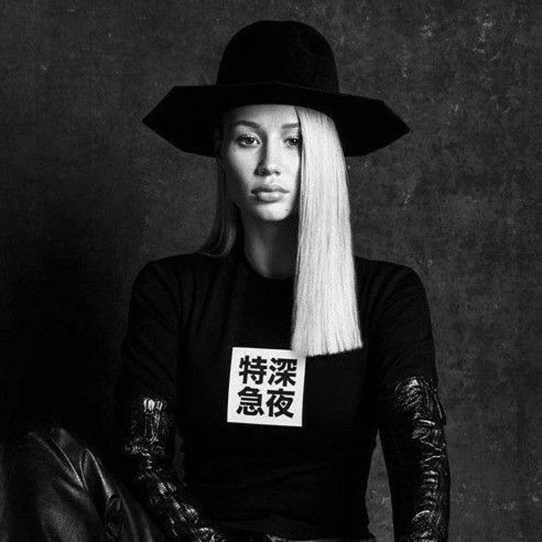 iggy.com⸝⋆⸝⋆ Iggy Azalea - Fancy ft. Charli XCX - YouTube