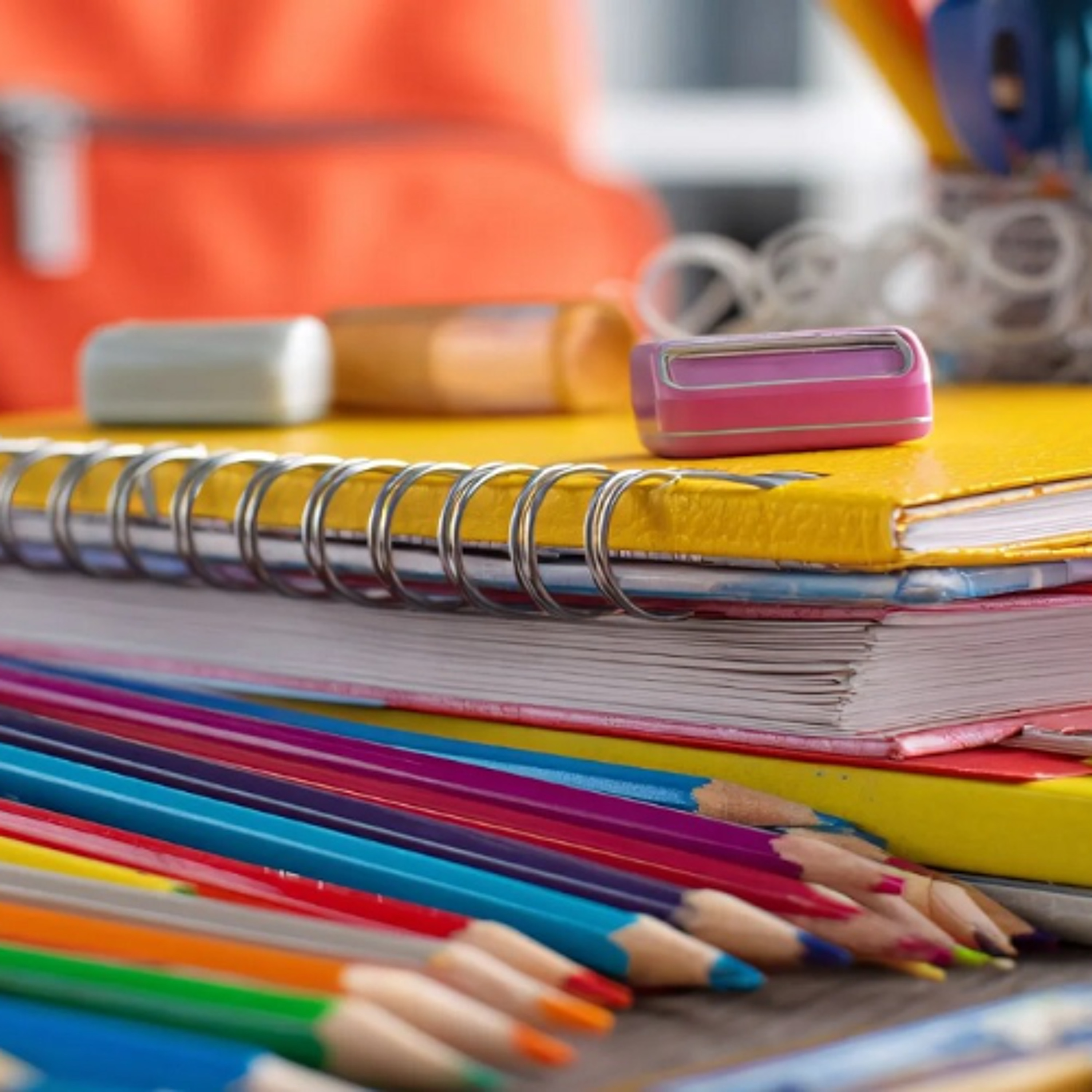 Procon alerta sobre abusos na lista de material escolar episode artwork