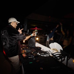 Idanchouk DJ set from Han Gamaliya for SUZA